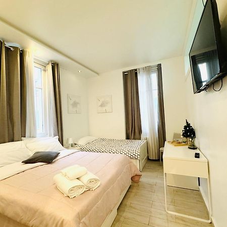 Modern Room With Private Bathroom Trento Exteriör bild