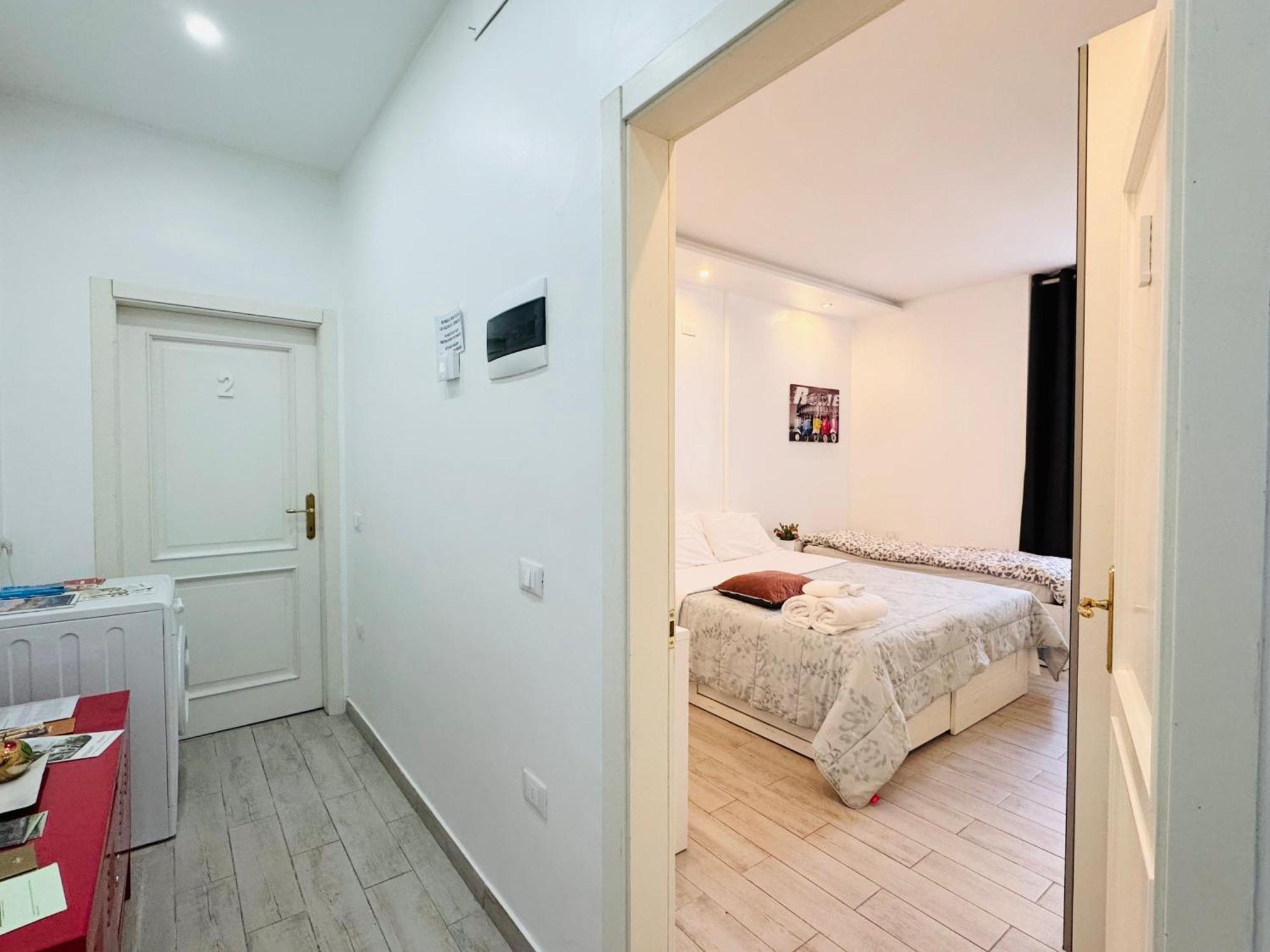 Modern Room With Private Bathroom Trento Exteriör bild
